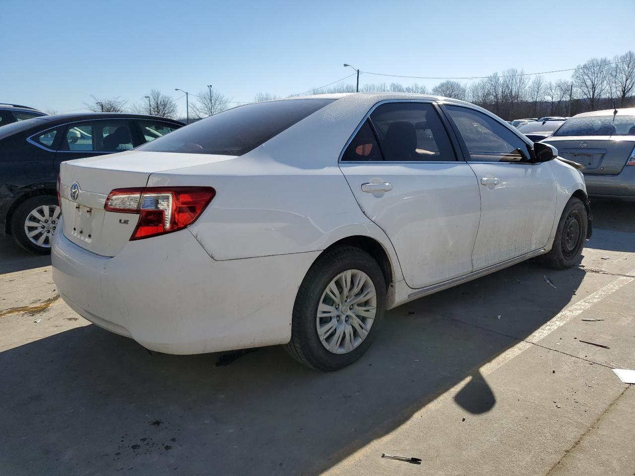 2014 Toyota Camry - Image 3
