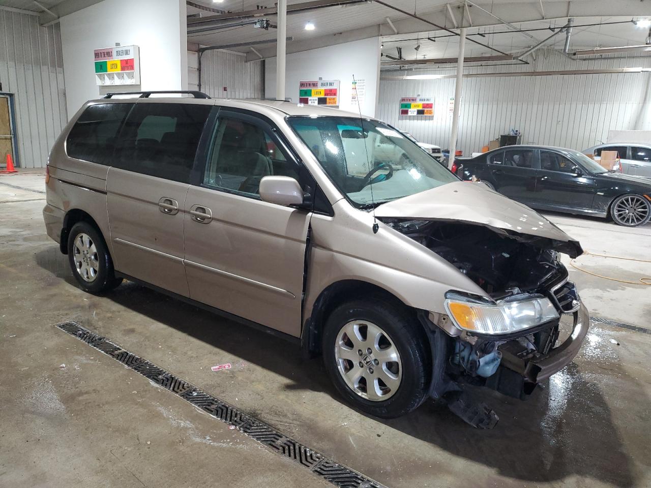 2004 Honda Odyssey - Image 4