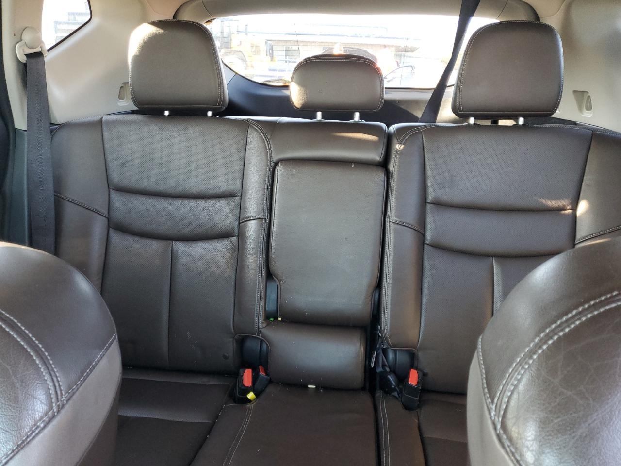 2015 Nissan Murano - Image 10