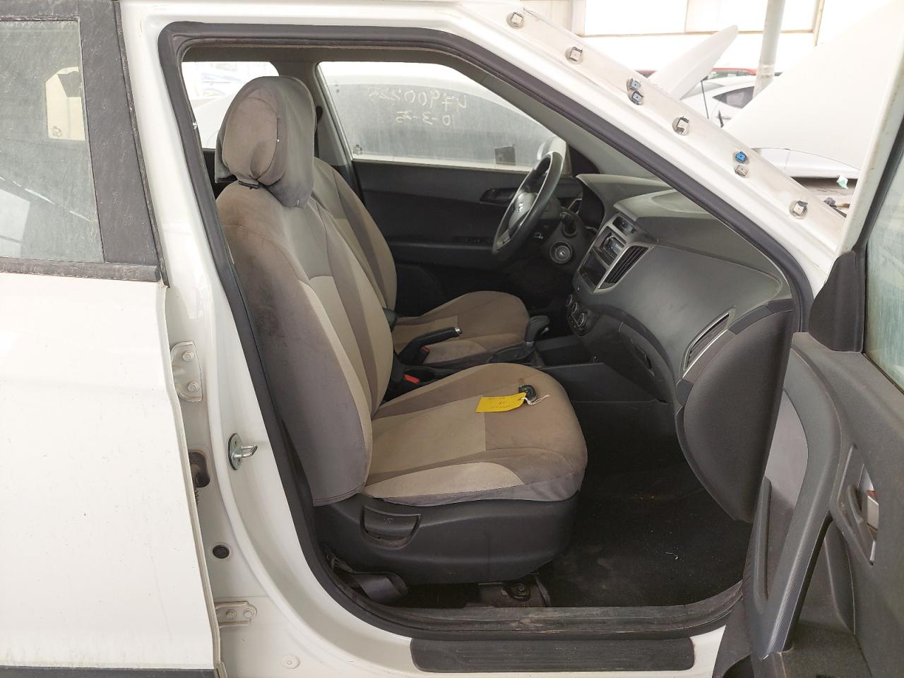 MALC281C3HM096240 - 2017 Hyundai CRETA - #47900225