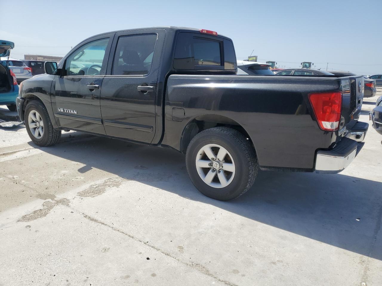 2009 Nissan Titan - Image 2