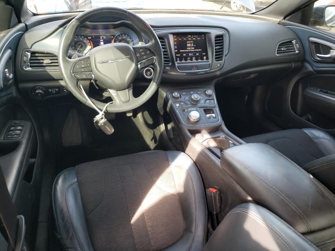 2015 Chrysler 200 - Image 8