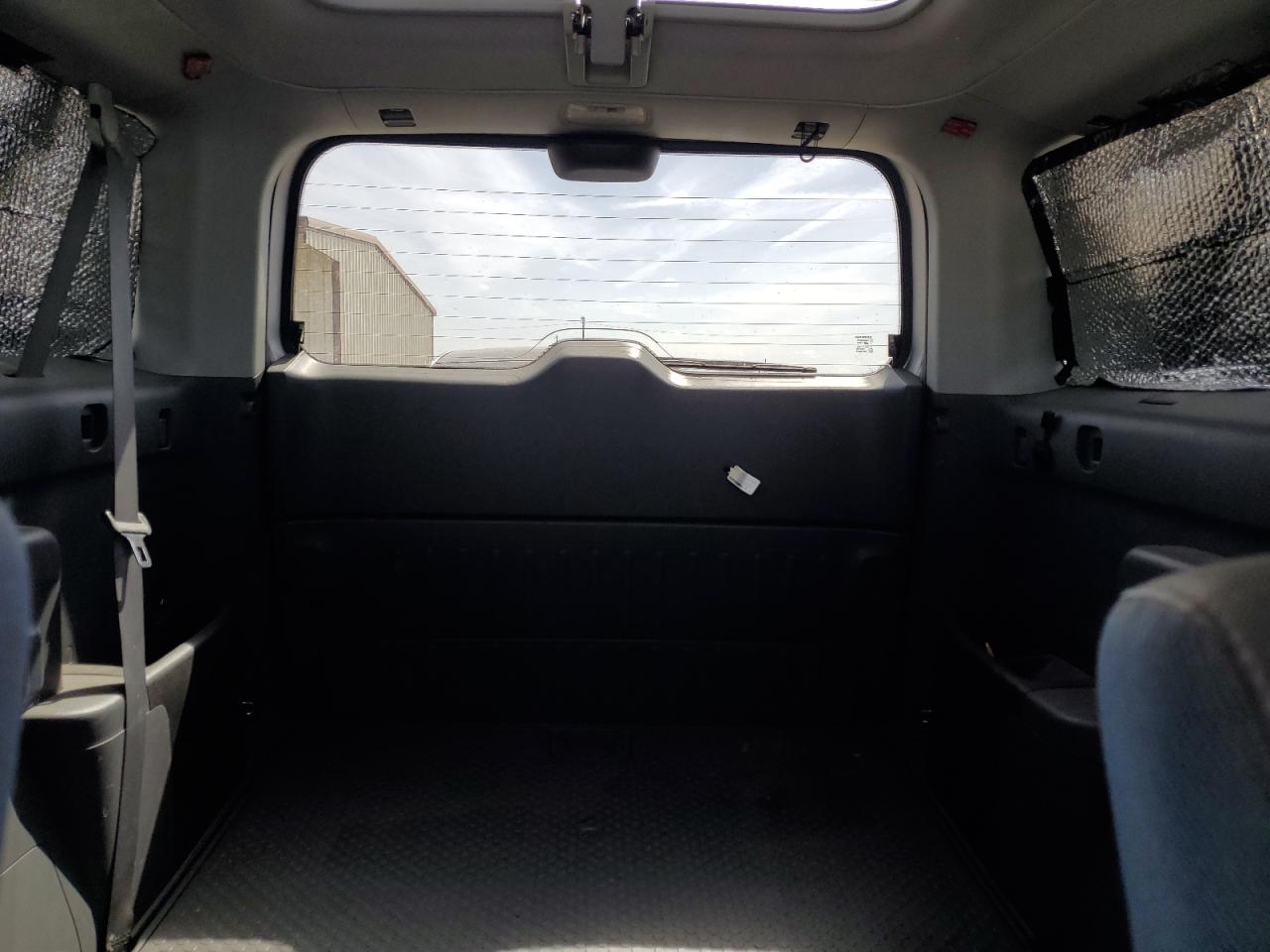 2005 Honda Element - Image 10