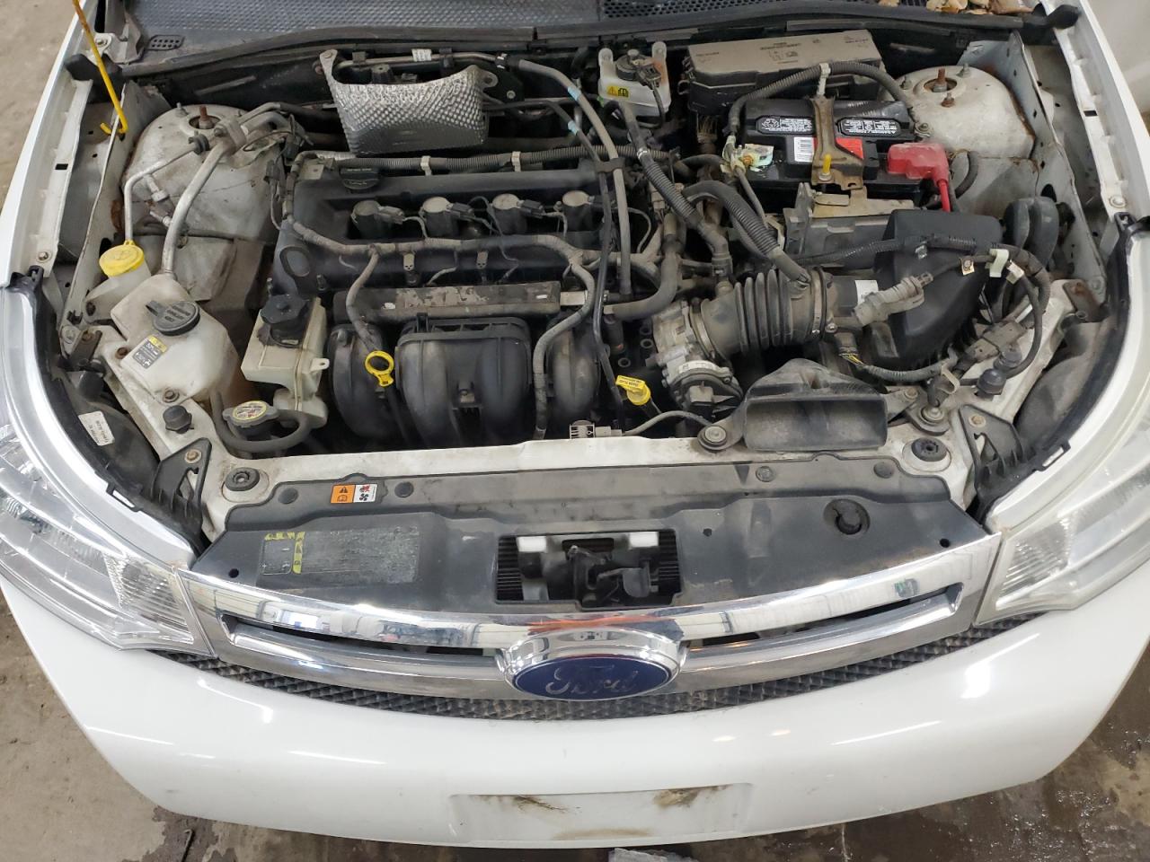 2010 Ford Focus - Image 11
