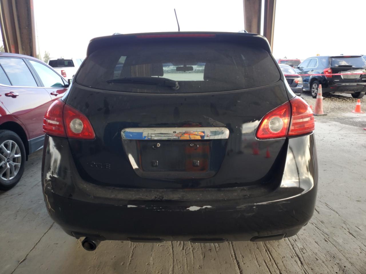 2011 Nissan Rogue - Image 6