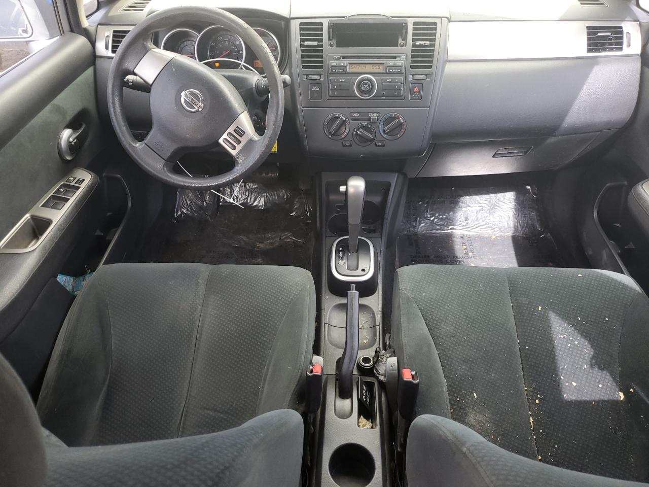2012 Nissan Versa - Image 8