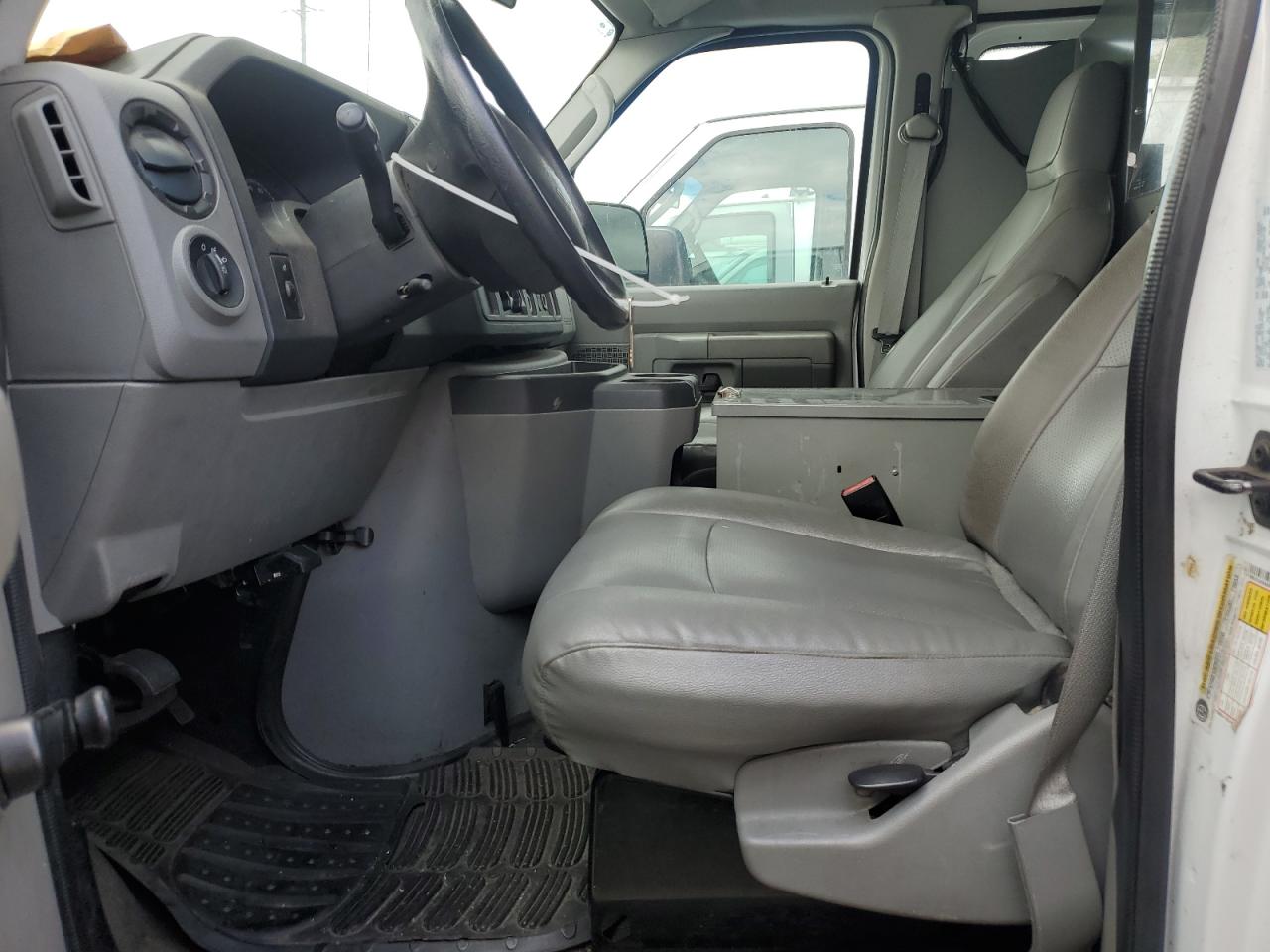 2010 Ford Econoline E250 Van VIN: 1FTNE2EL9ADA59631 Lot: 47979975