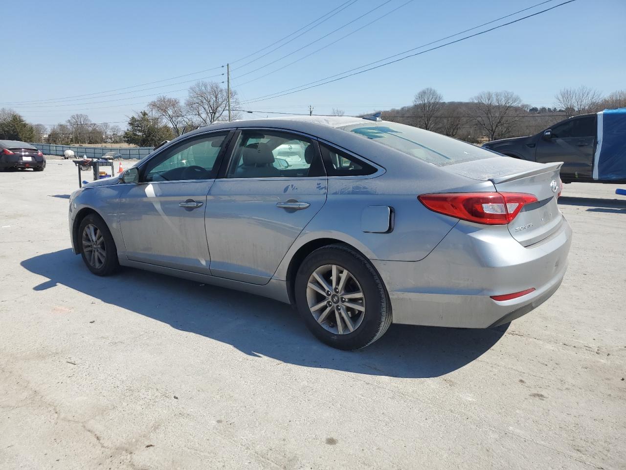 2017 Hyundai Sonata - Image 2