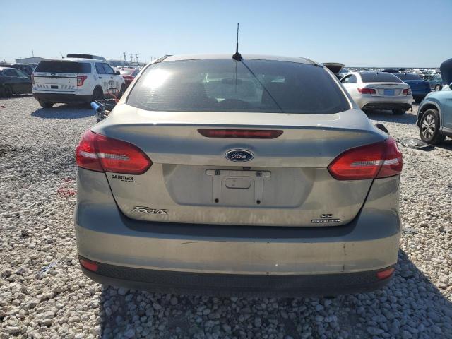 Sedans FORD FOCUS 2016 Beige