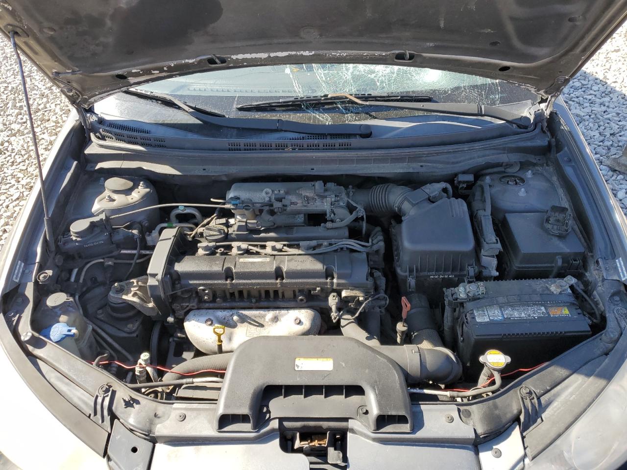 2010 Hyundai Elantra - Image 11