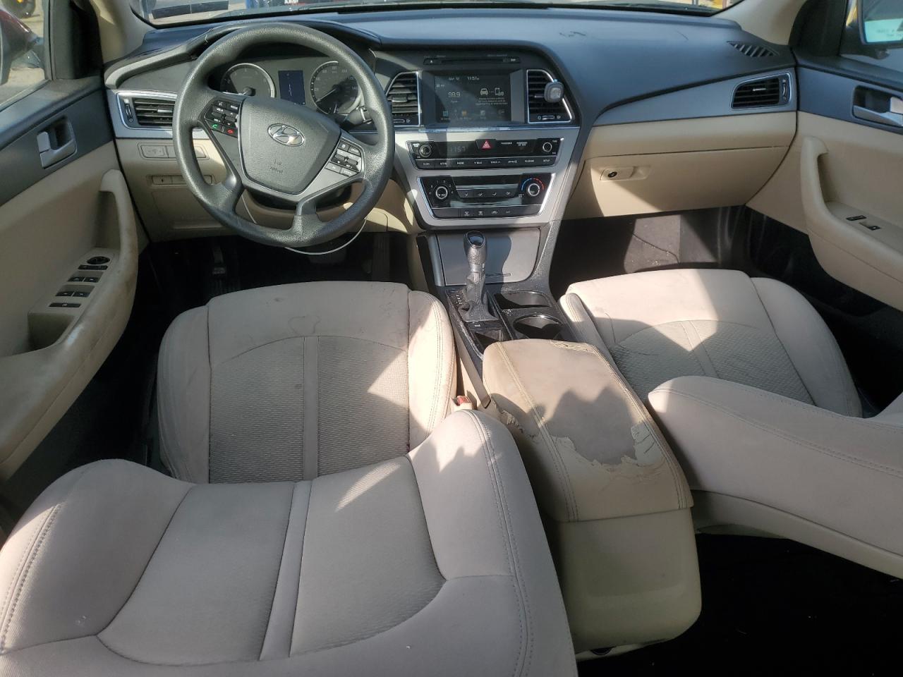 2016 Hyundai Sonata - Image 8