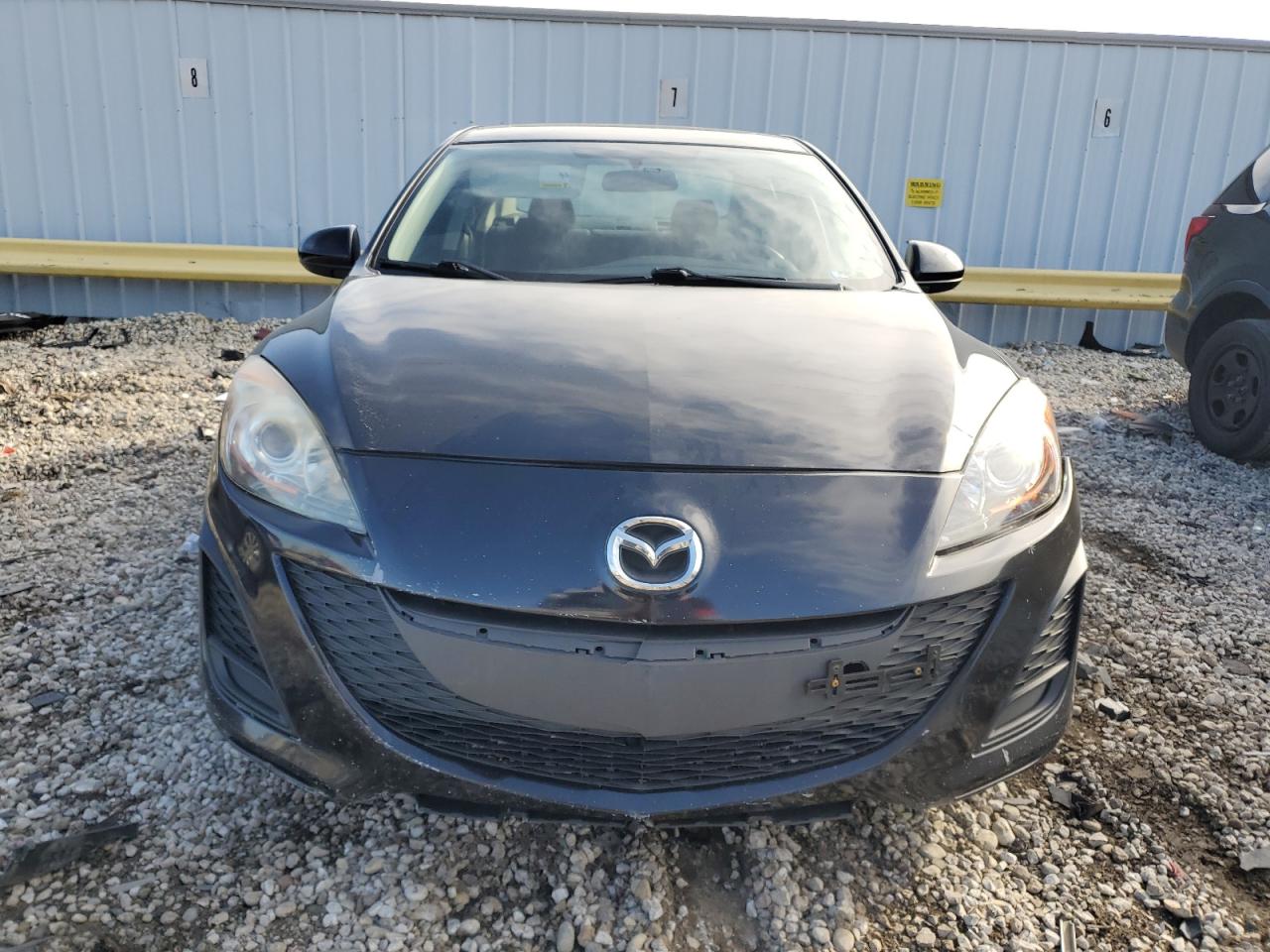 2011 Mazda 3 - Image 5