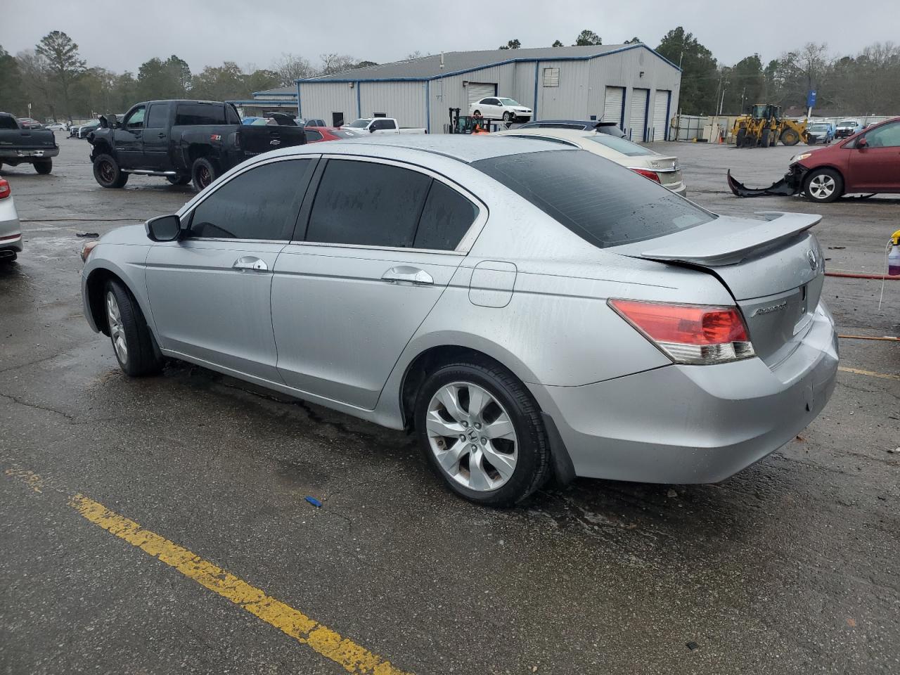2010 Honda Accord - Image 2