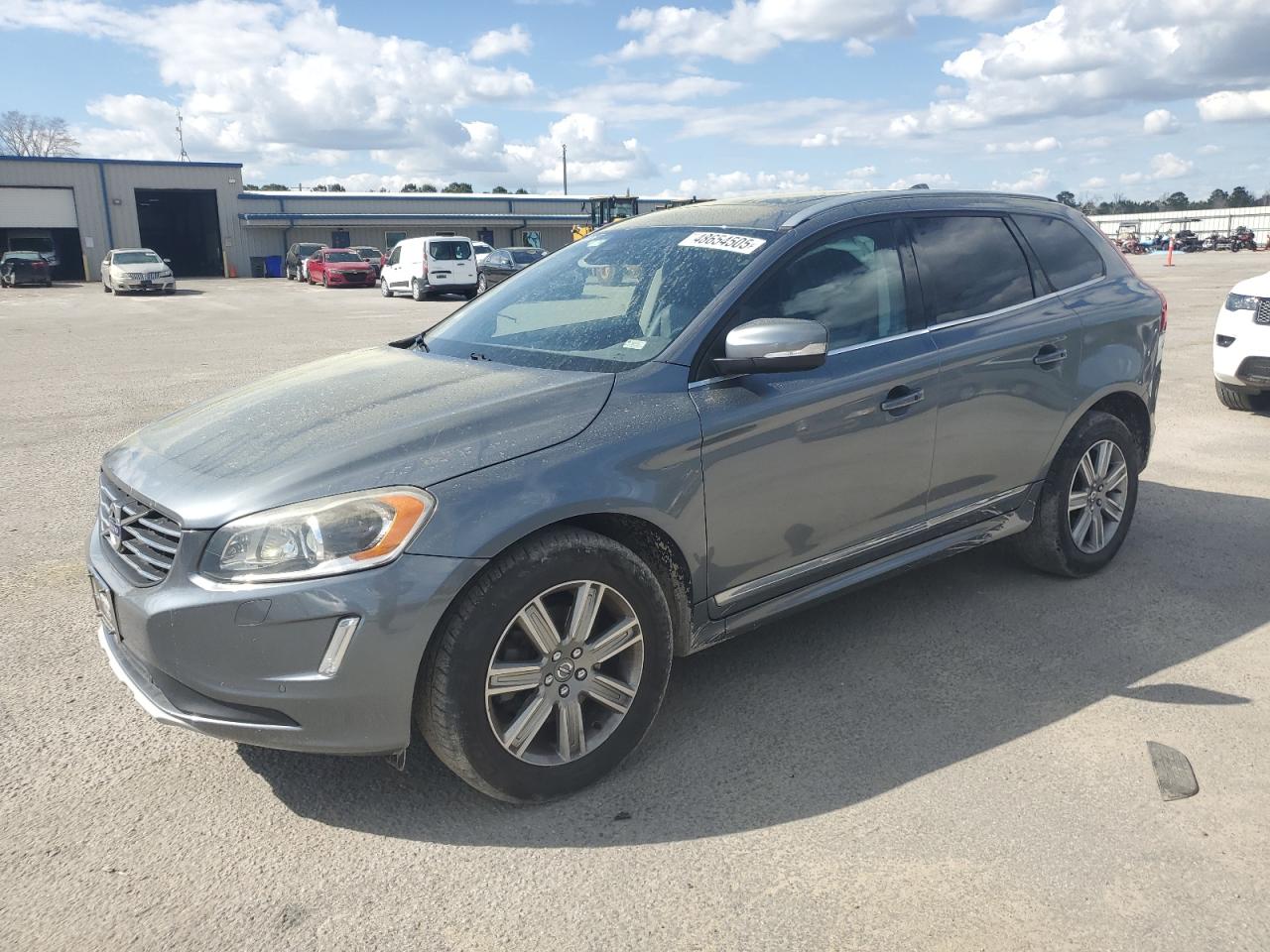 2017 Volvo XC60 - Image 1