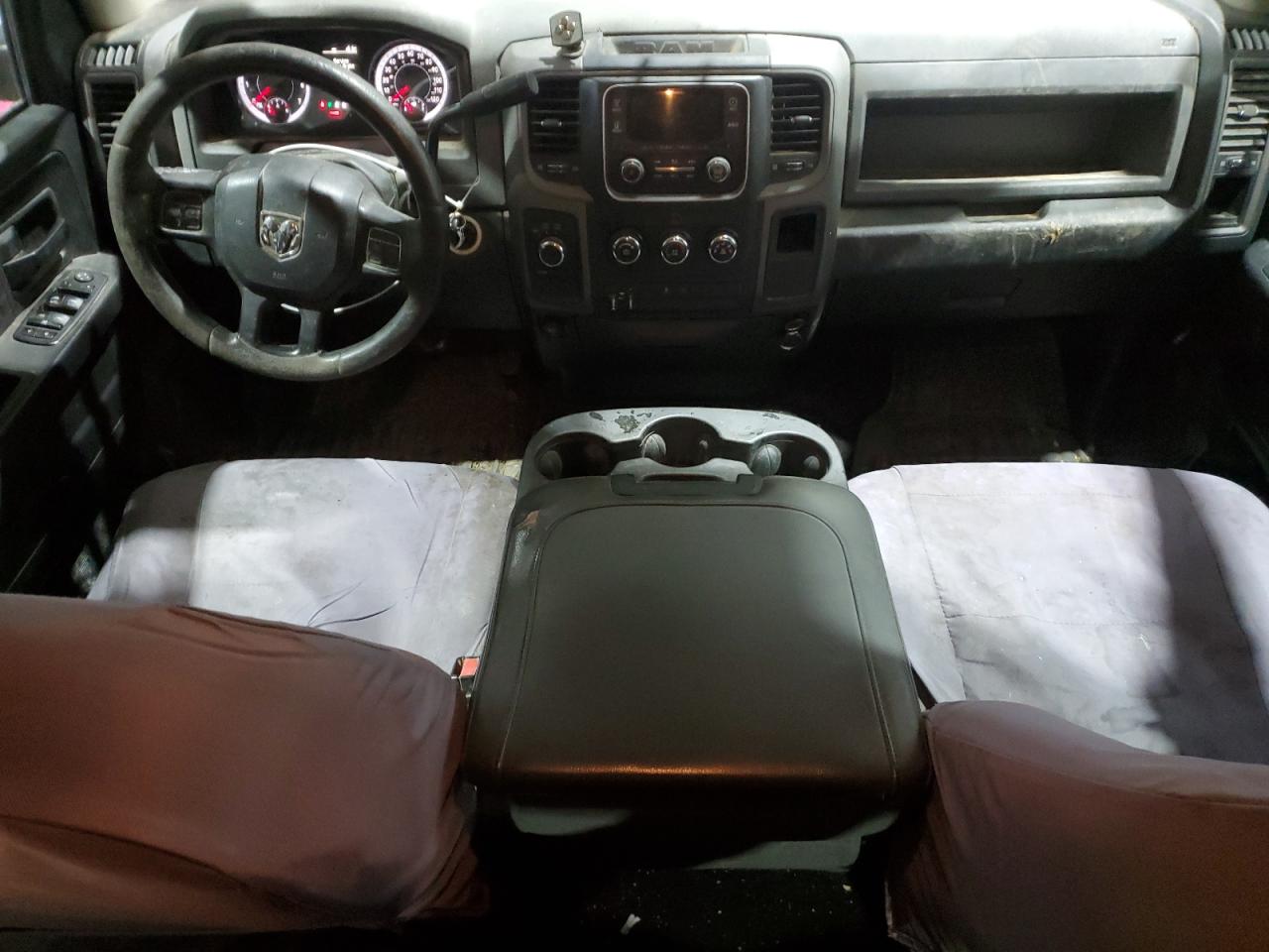 2013 RAM 1500 - Image 8