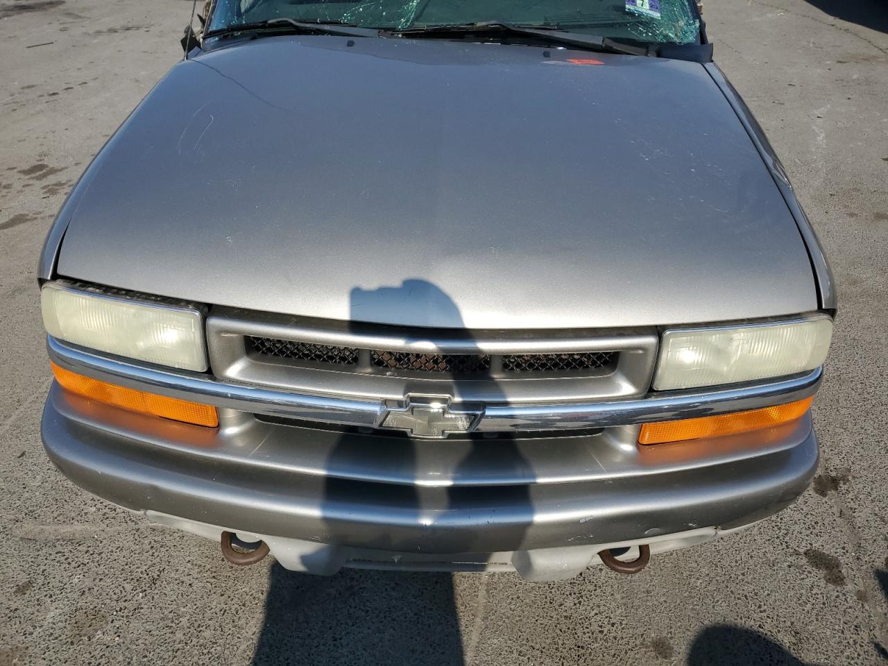 2003 Chevrolet Blazer - Image 12