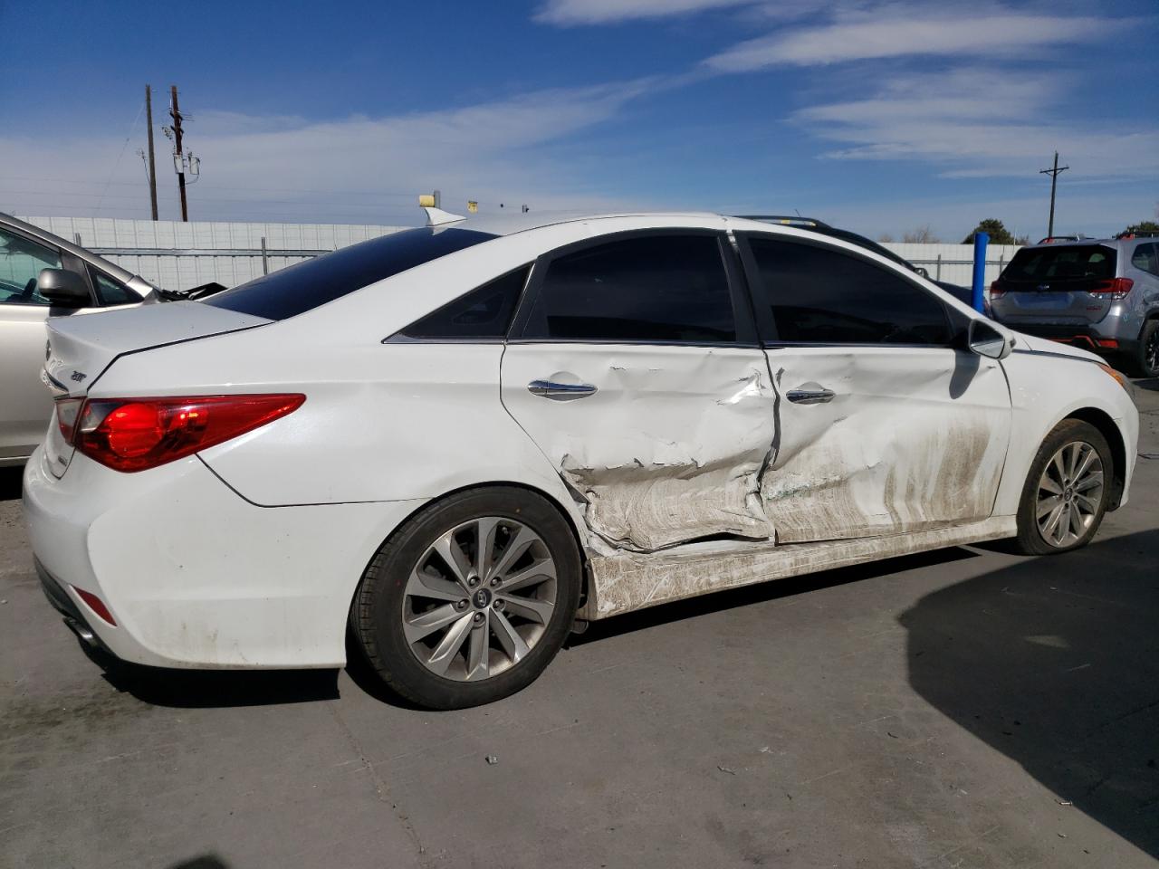 2014 Hyundai Sonata - Image 3
