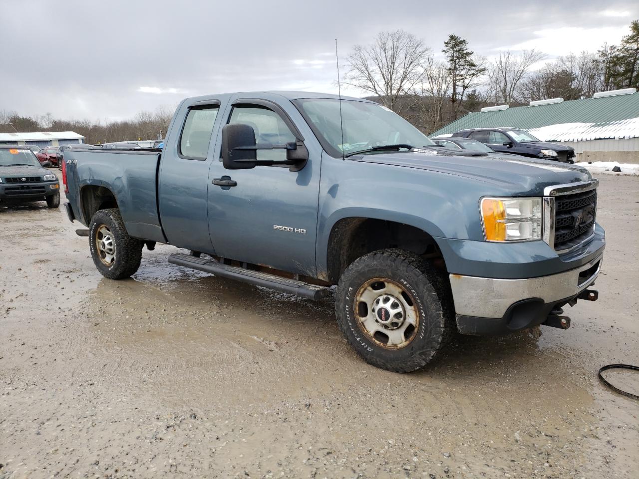 2011 GMC Sierra - Image 4