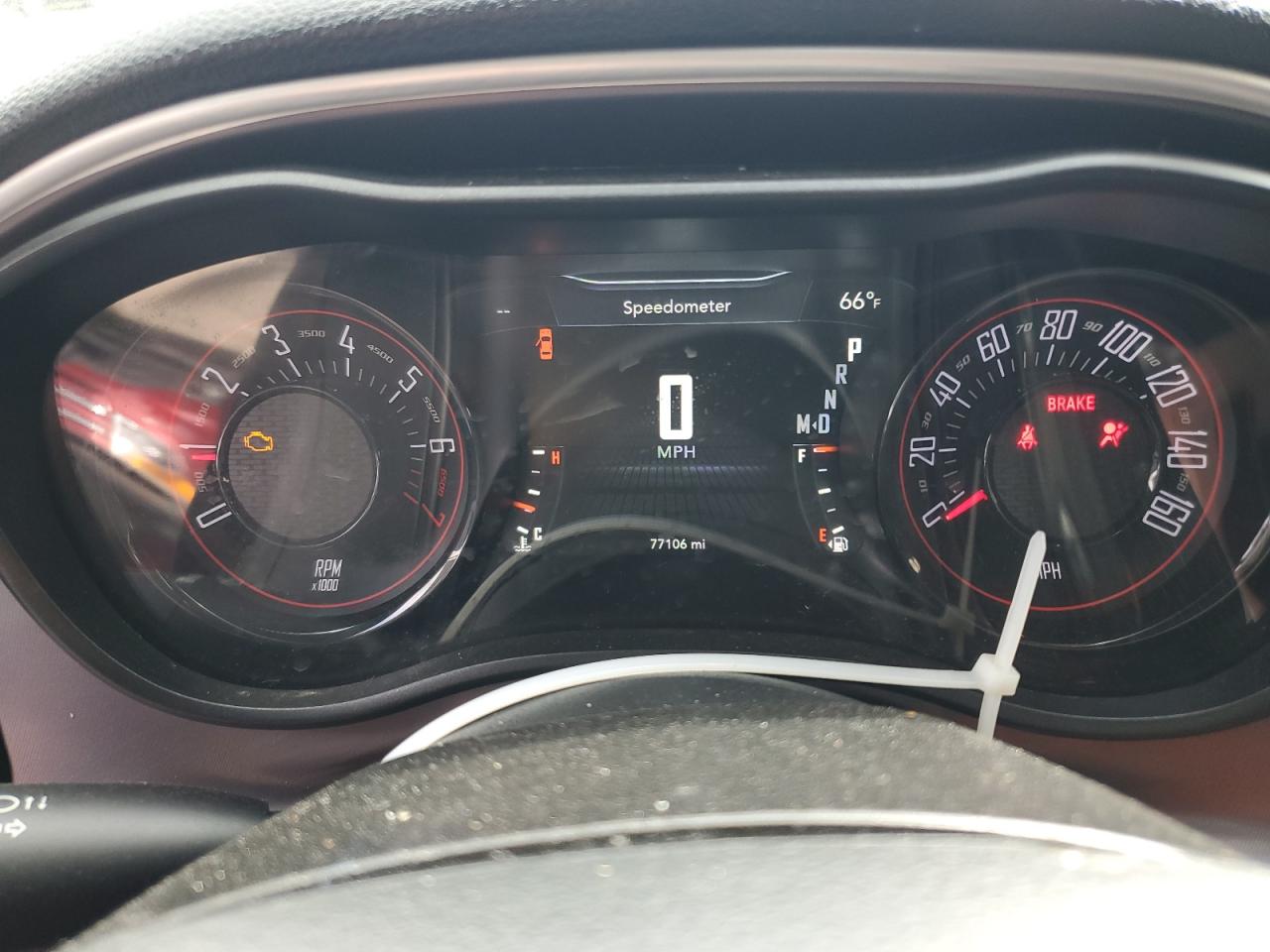 2020 Dodge Challenger - Image 9