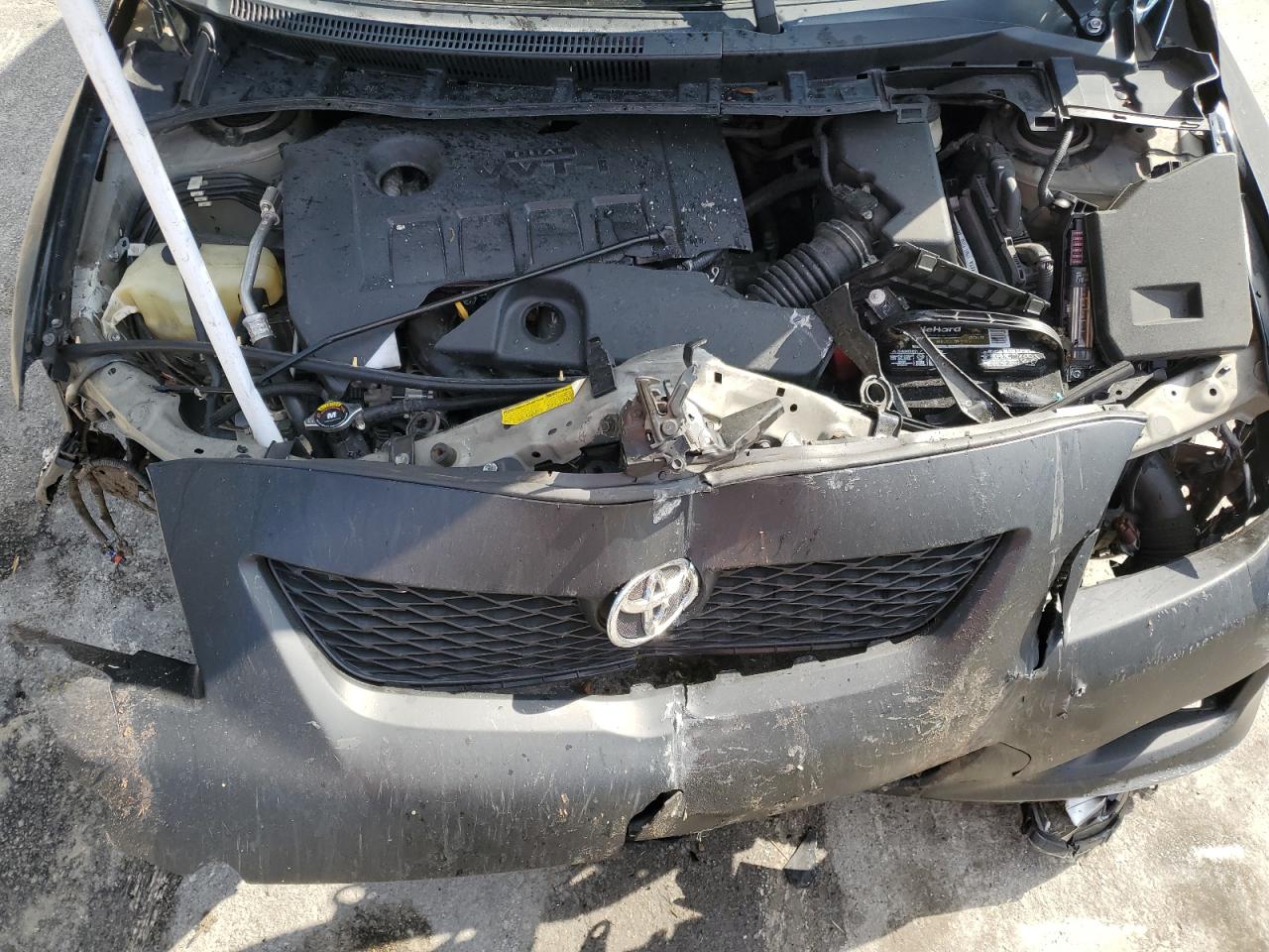 2010 Toyota Corolla - Image 11