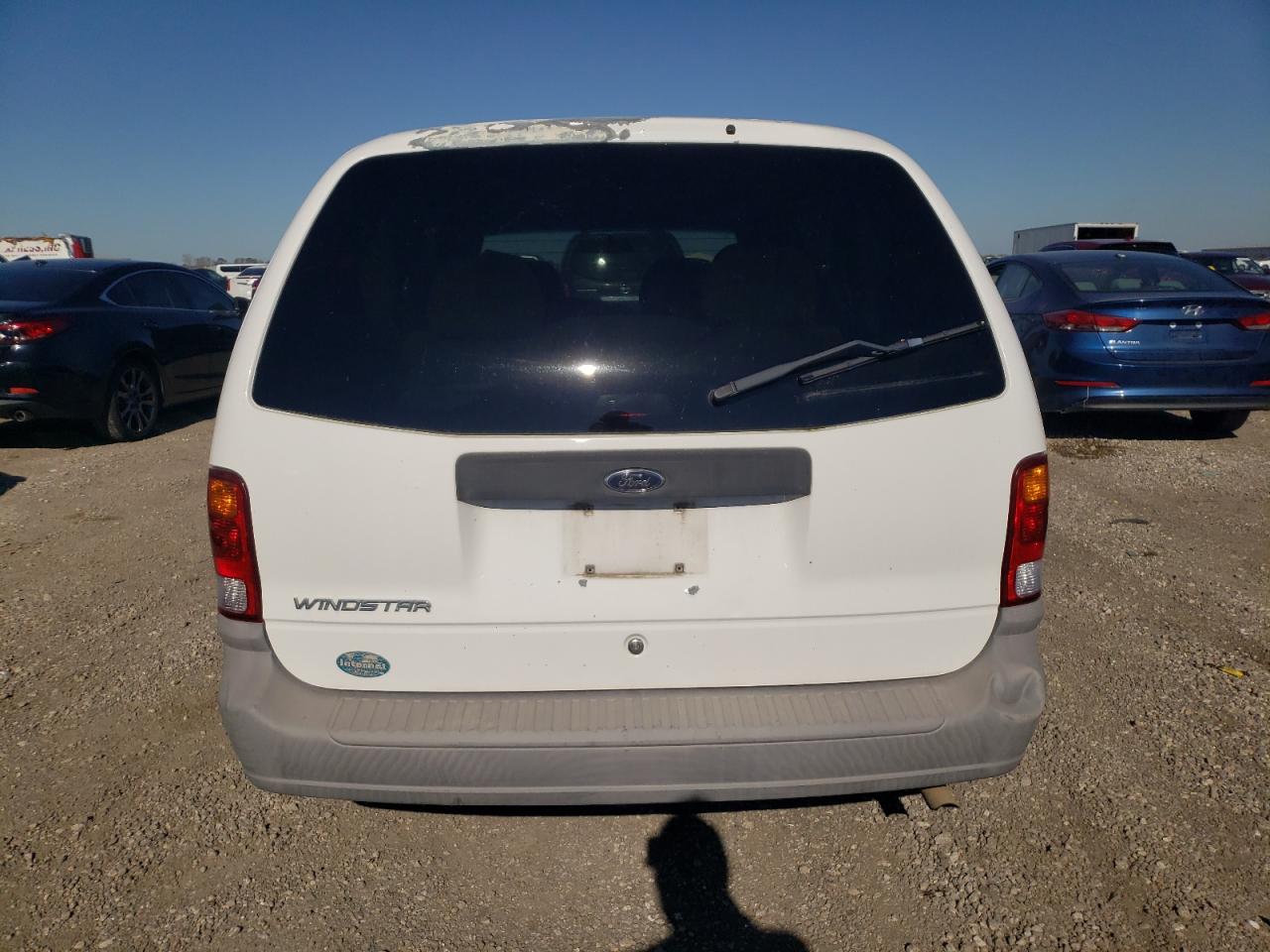 2003 Ford Windstar - Image 6