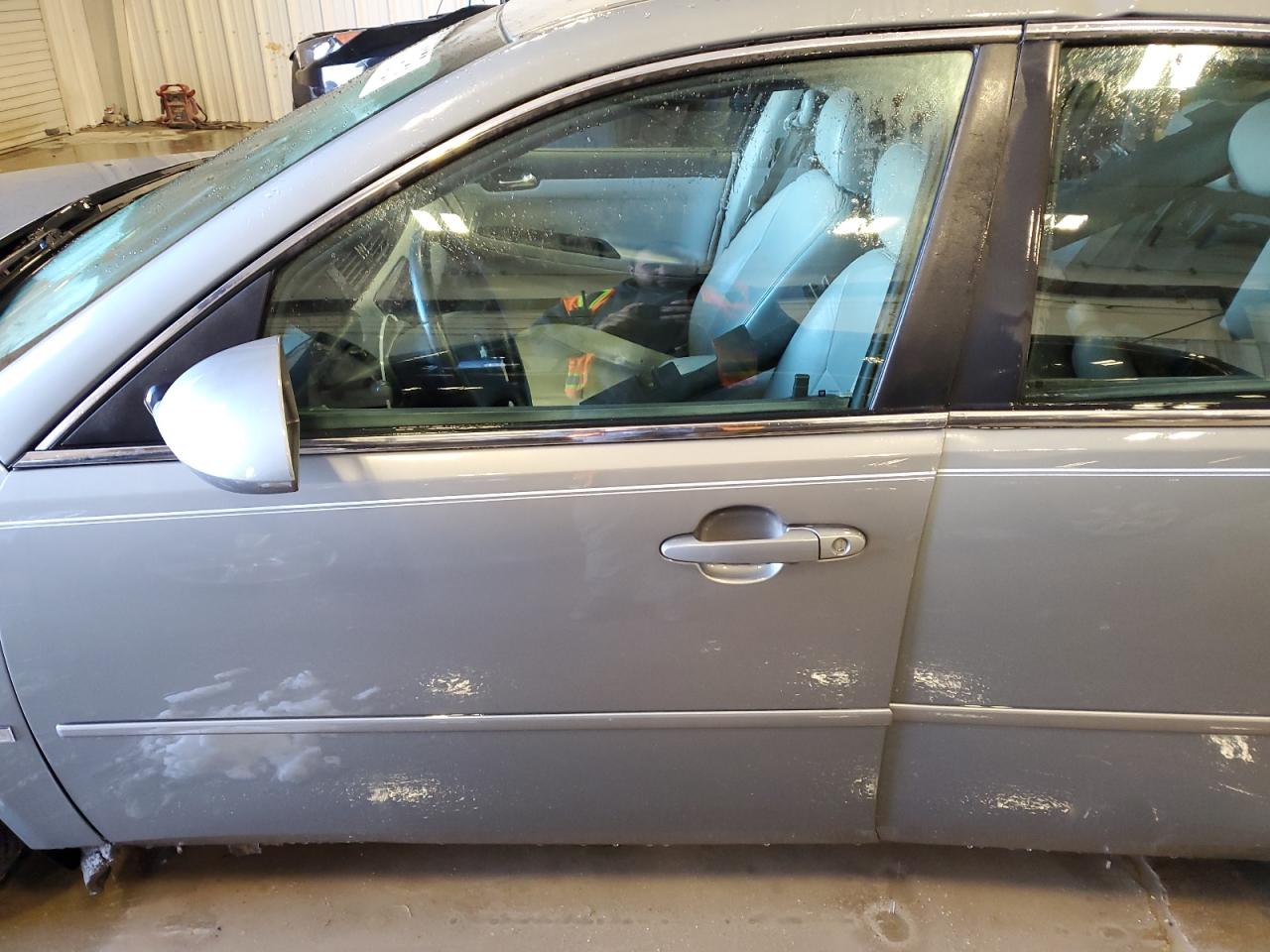 2008 Chevrolet Impala - Image 7