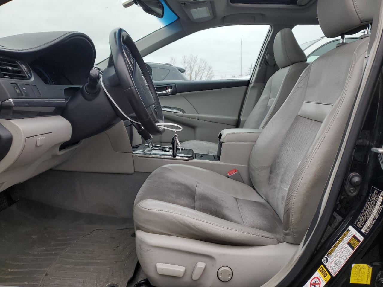 2012 Toyota Camry - Image 7