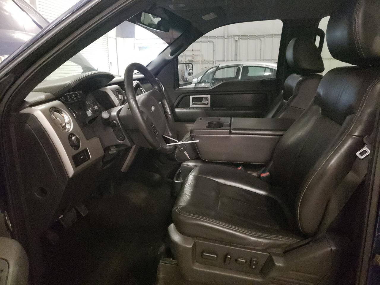 2011 Ford F-150 - Image 7