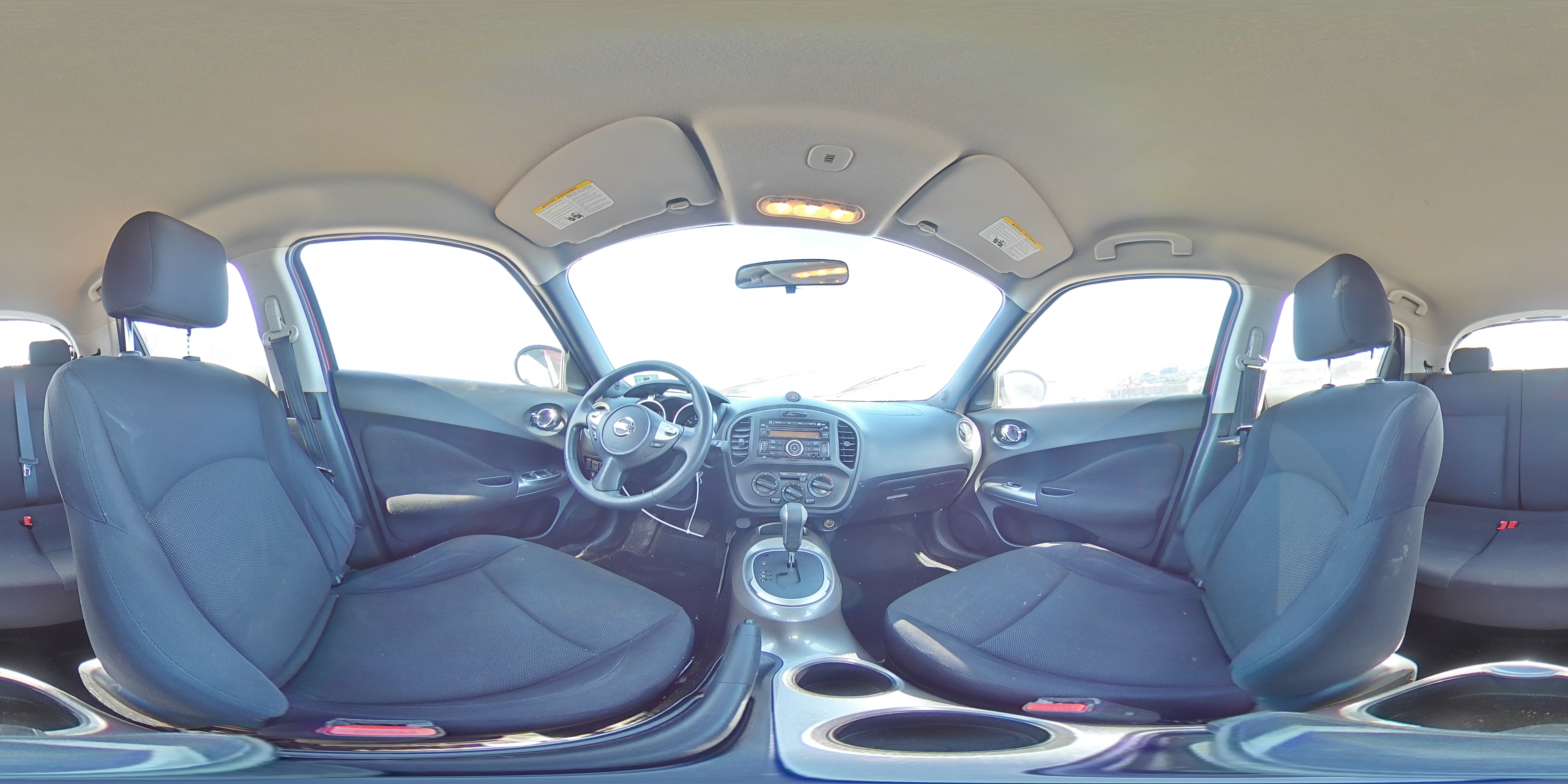2011 Nissan Juke - Image 13