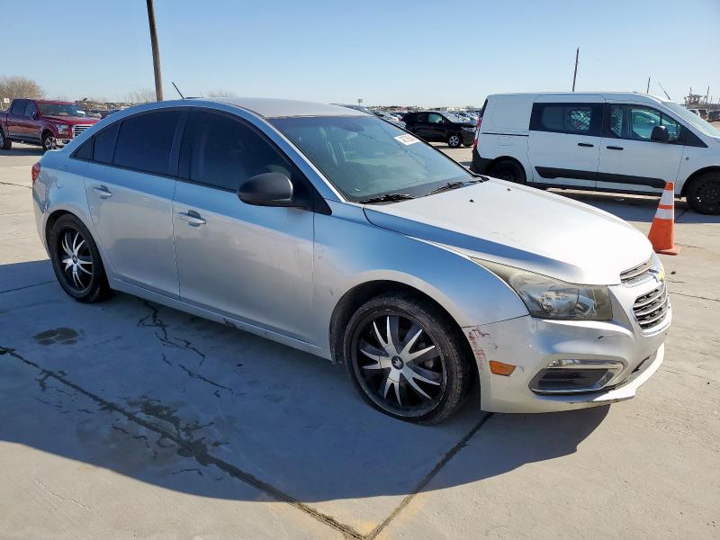 Sedans CHEVROLET CRUZE 2015 Silver