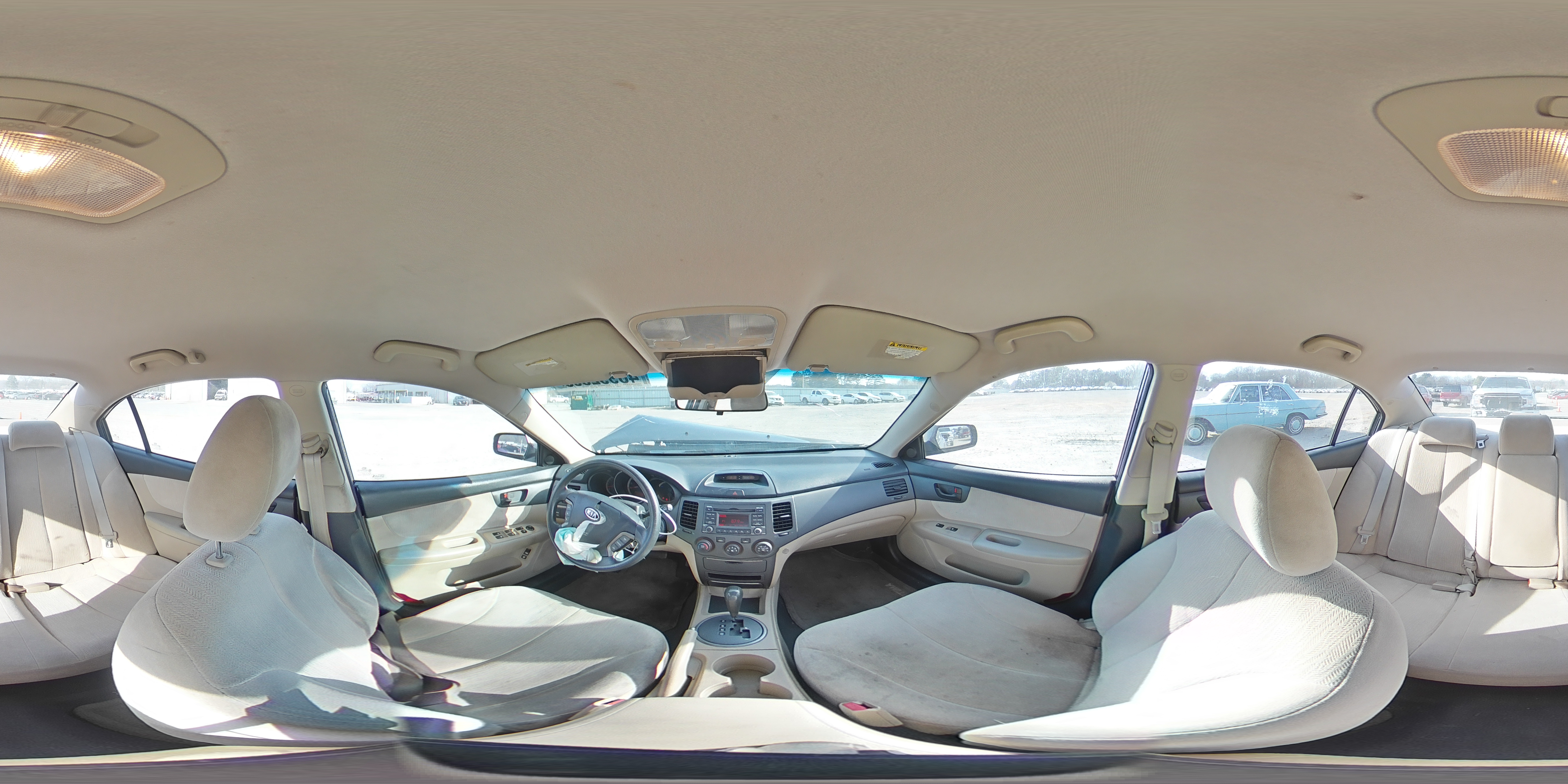 2010 Kia Optima - Image 13