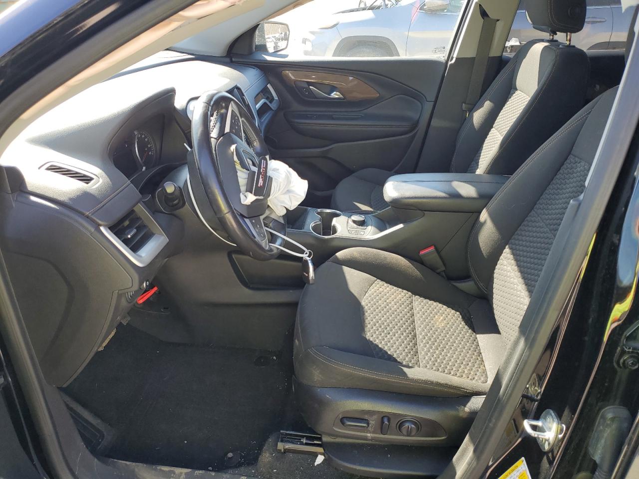 2020 GMC Terrain - Image 7