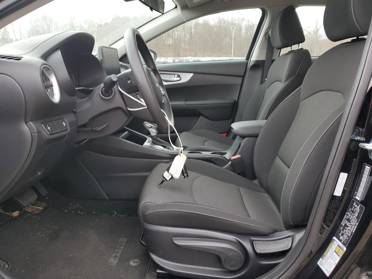 2024 Kia Forte - Image 7