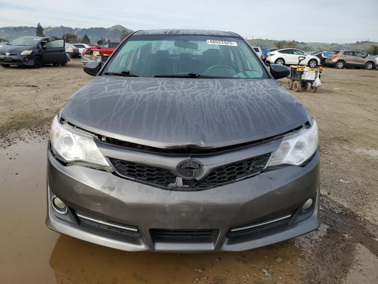 2014 Toyota Camry - Image 5