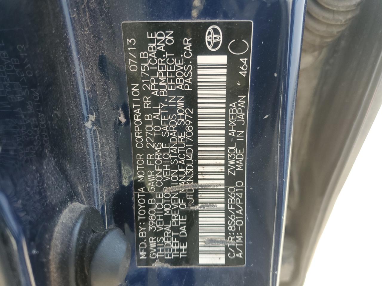2013 Toyota Prius - Image 15