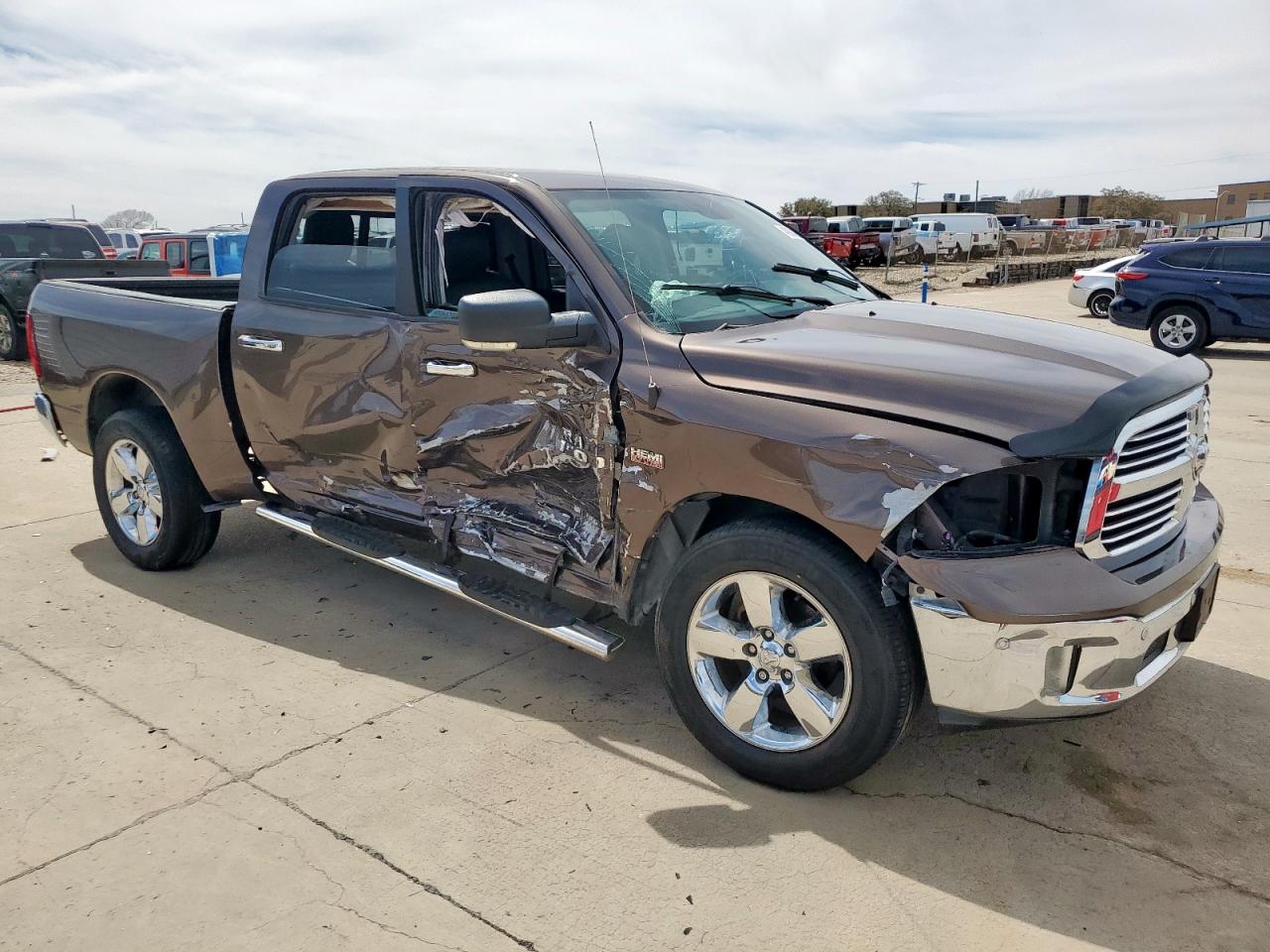 2018 RAM 1500 - Image 4