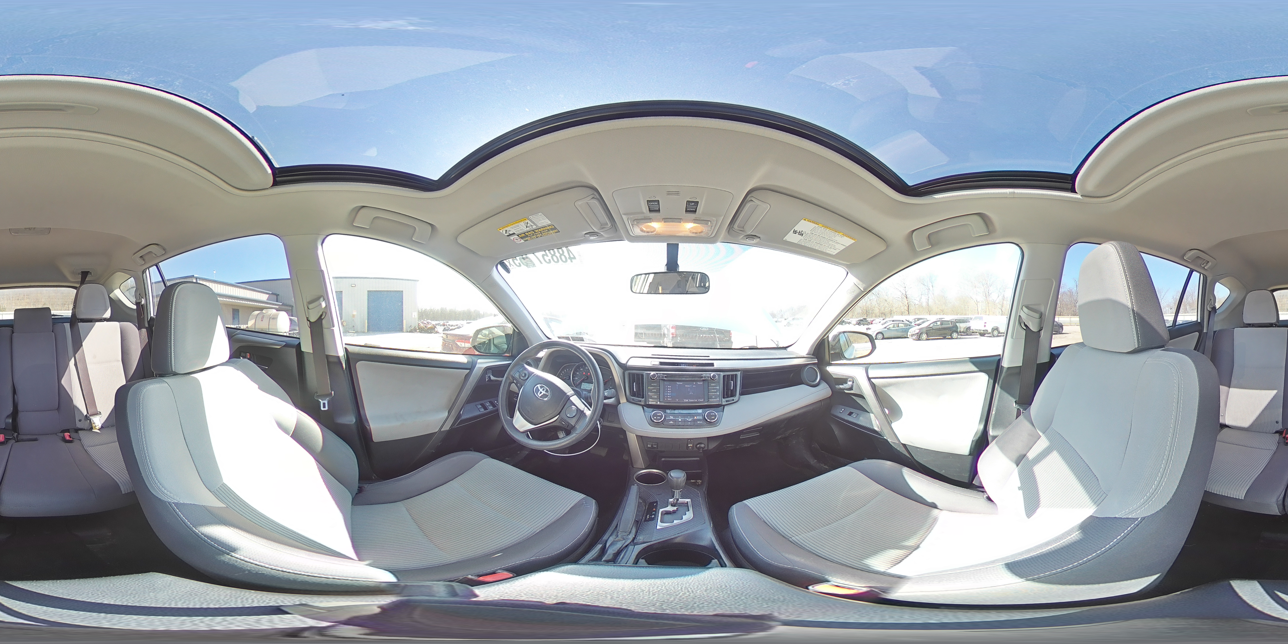 2014 Toyota RAV 4 - Image 15