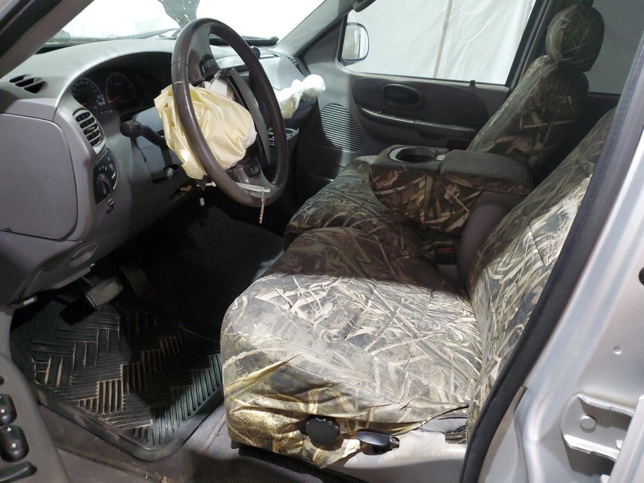 2003 Ford F-150 - Image 7