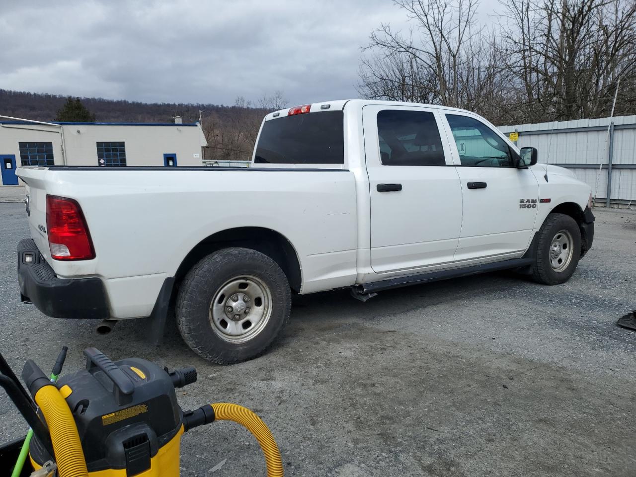 2018 RAM 1500 - Image 3