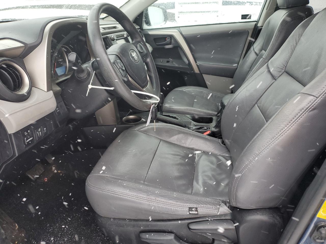 2013 Toyota RAV 4 - Image 7