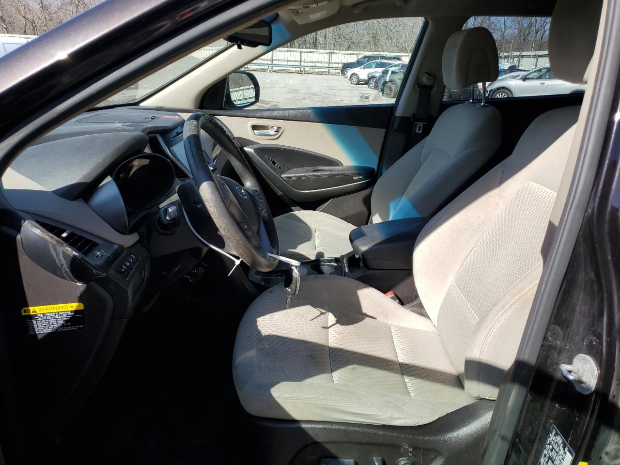 2017 Hyundai Santa Fe - Image 7