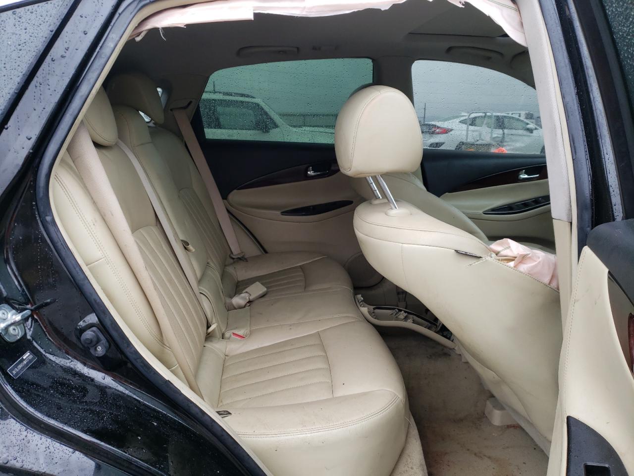 2017 Infiniti QX50 - Image 11
