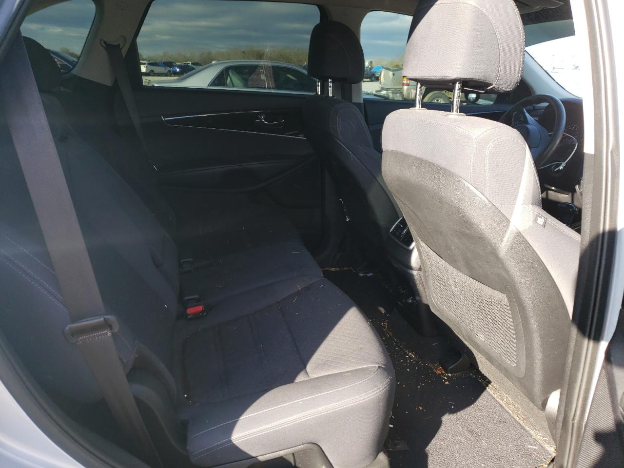 2017 Kia Sorento - Image 12