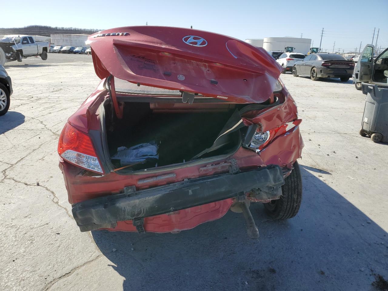 2014 Hyundai Accent - Image 6