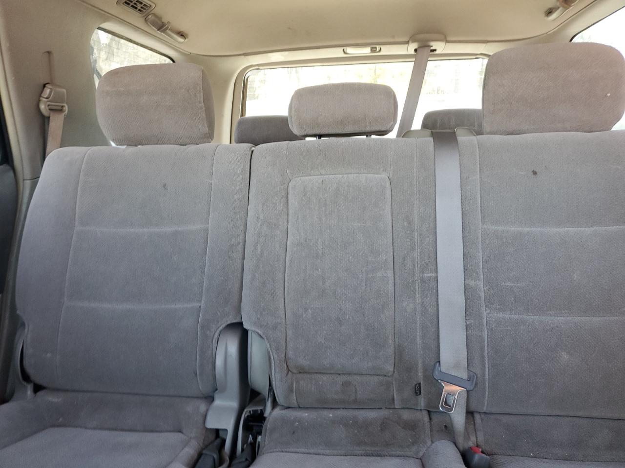 2004 Toyota Sequoia Sr5 VIN: 5TDZT34A94S235406 Lot: 81604014