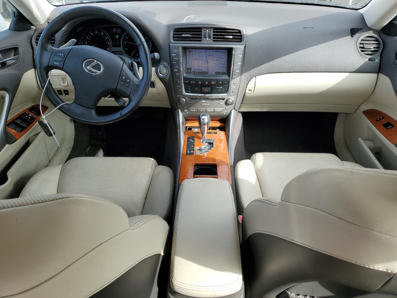2009 Lexus IS - Image 8