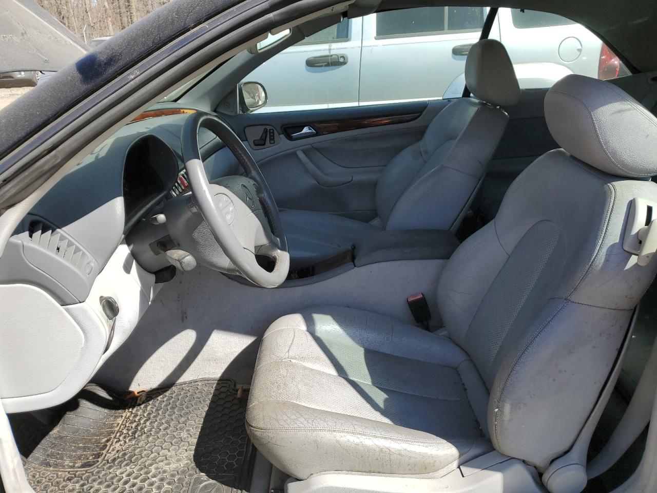 2003 Mercedes-Benz Clk 320 VIN: WDBLK65G43T131711 Lot: 48130915