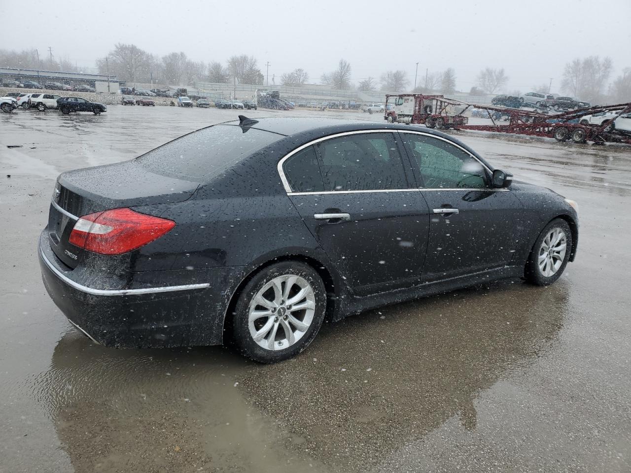 2012 Hyundai Genesis - Image 3