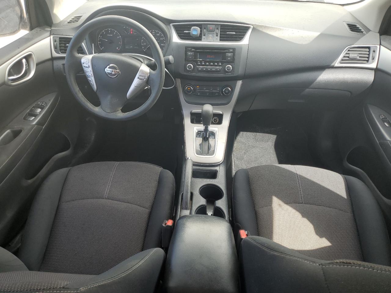 2015 Nissan Sentra - Image 8
