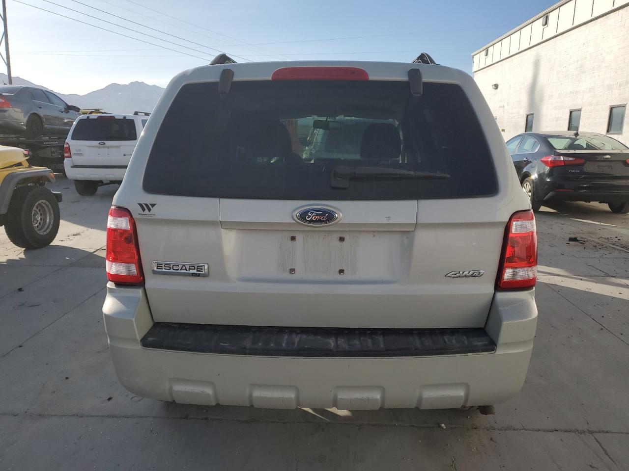 2009 Ford Escape - Image 6